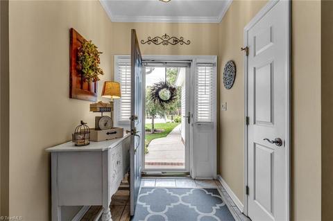 657 Nova Ave, High Point, NC 27265 photo 5
