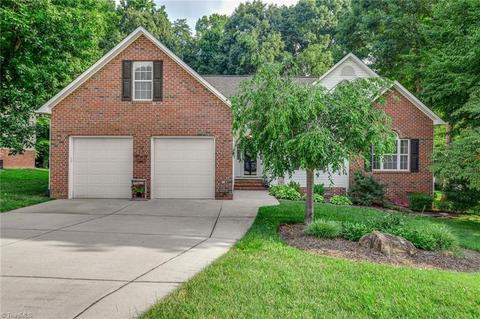 657 Nova Ave, High Point, NC 27265 photo 1