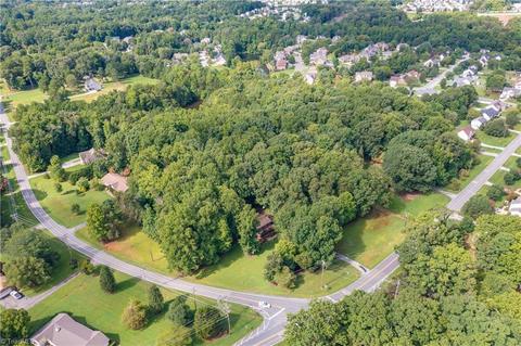 2530 Willard Rd, High Point, NC 27265 photo 13