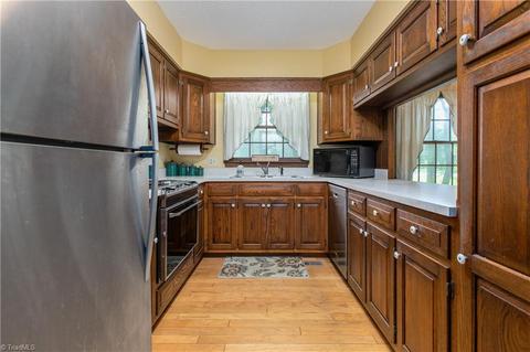 2530 Willard Rd, High Point, NC 27265 photo 20