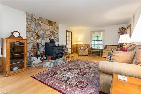 2530 Willard Rd, High Point, NC 27265 photo 18