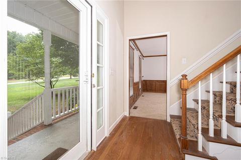 5253 Bridge Pointe Dr, Clemmons, NC 27012 photo 4