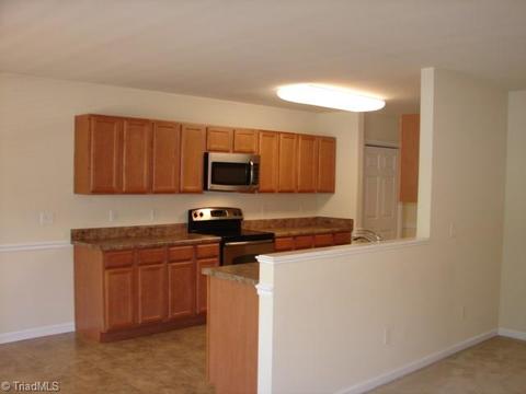 301 Weston Woods Cir, Trinity, NC 27370 photo 8