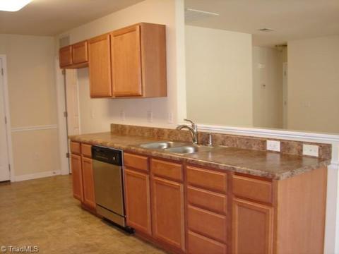 301 Weston Woods Cir, Trinity, NC 27370 photo 12