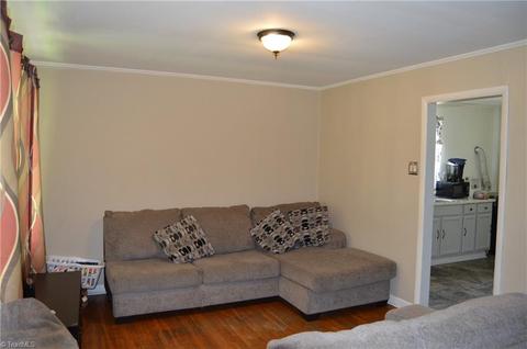 1807 Pershing St, High Point, NC 27260 photo 4