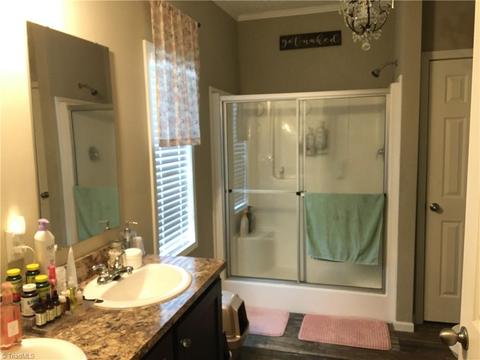 136 Brandy Ln, Madison, NC 27025 photo 11