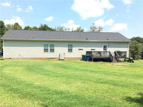 136 Brandy Ln, Madison, NC 27025 photo 22