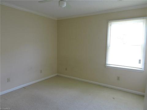 3178 Windchase Ct, High Point, NC 27265 photo 13