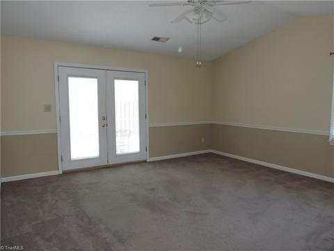3178 Windchase Ct, High Point, NC 27265 photo 7