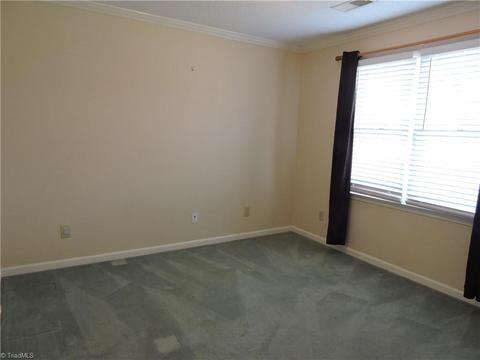 3178 Windchase Ct, High Point, NC 27265 photo 15
