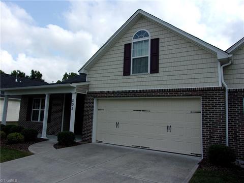 205 Weston Woods Cir, Trinity, NC 27370 photo 3