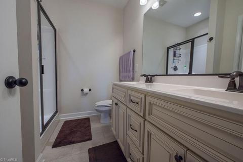 204 Rollingbrook Ct, Clemmons, NC 27012 photo 14