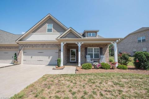 204 Rollingbrook Ct, Clemmons, NC 27012 photo 1