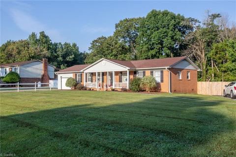 3909 Red Fox Rd, Trinity, NC 27370 photo 3