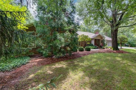 1500 Heathcliff Rd, High Point, NC 27262 photo 3