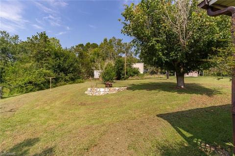 4907 Elmwood St, Trinity, NC 27370 photo 6