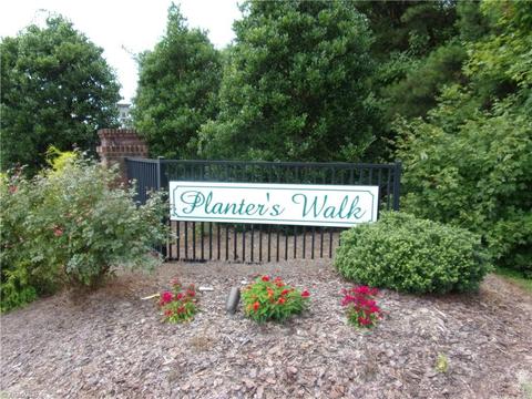 3749 Streamside Dr, Thomasville, NC 27360 photo 10