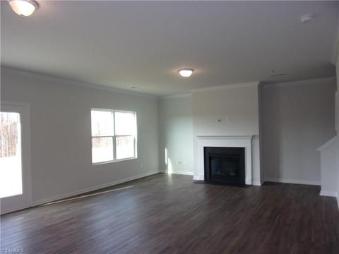 3749 Streamside Dr, Thomasville, NC 27360 photo 18