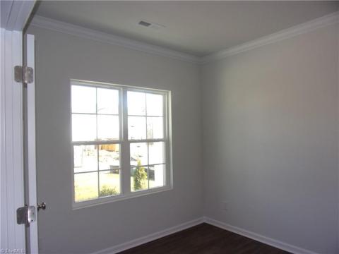 3749 Streamside Dr, Thomasville, NC 27360 photo 15