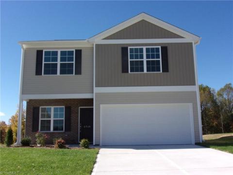 3749 Streamside Dr, Thomasville, NC 27360 photo 1