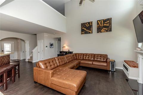 3407 Lamplight Way, High Point, NC 27265 photo 12