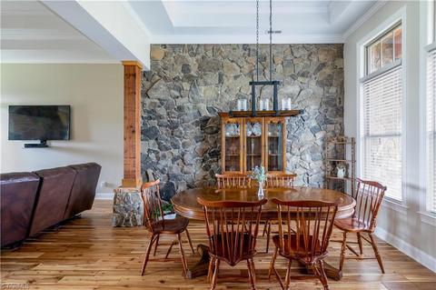 285 Whitaker Rd, Pinnacle, NC 27043 photo 6
