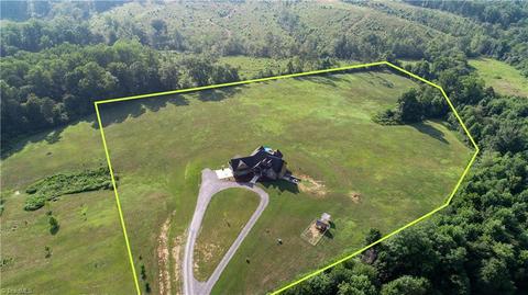 285 Whitaker Rd, Pinnacle, NC 27043 photo 44