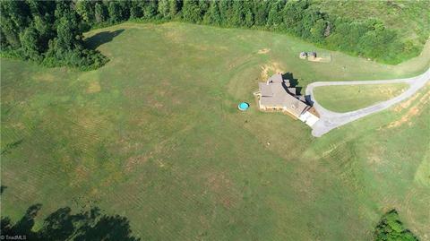 285 Whitaker Rd, Pinnacle, NC 27043 photo 45