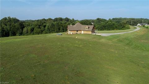 285 Whitaker Rd, Pinnacle, NC 27043 photo 46
