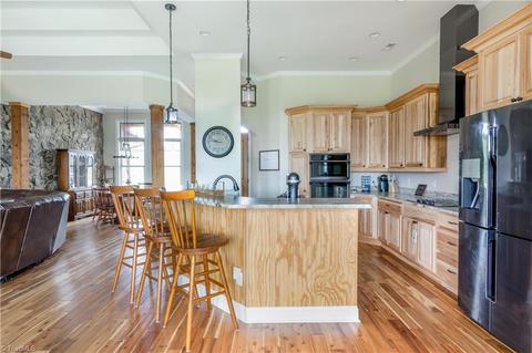 285 Whitaker Rd, Pinnacle, NC 27043 photo 10