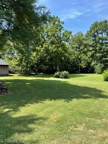 110 Arthur Dr, Thomasville, NC 27360 photo 8