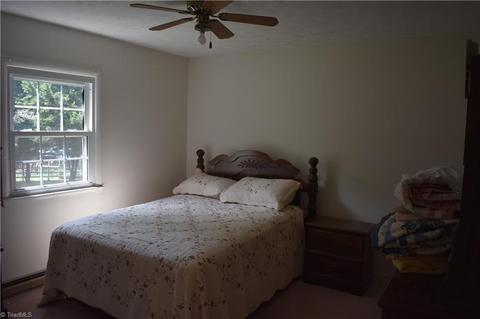 115 Allen Ln, State Road, NC 28676 photo 10