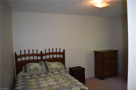 115 Allen Ln, State Road, NC 28676 photo 11