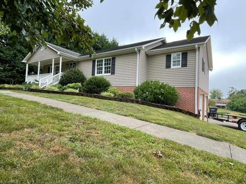1025 Evergreen Ln, King, NC 27021 photo 38