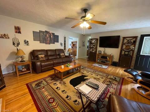 1025 Evergreen Ln, King, NC 27021 photo 19