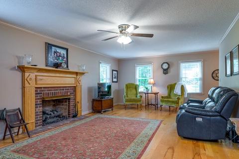 3661 Tanglebrook Trl, Clemmons, NC 27012 photo 7