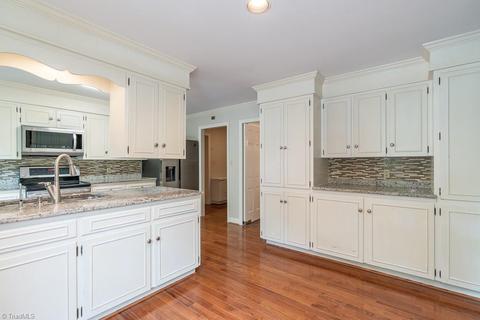 1231 Devonshire Ave, High Point, NC 27262 photo 11