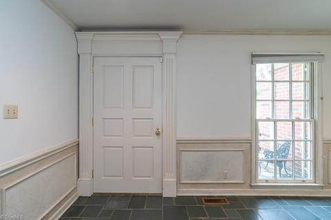1231 Devonshire Ave, High Point, NC 27262 photo 3