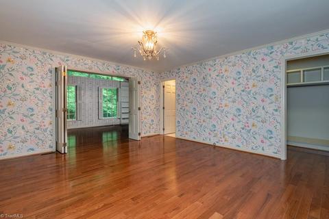 1231 Devonshire Ave, High Point, NC 27262 photo 13