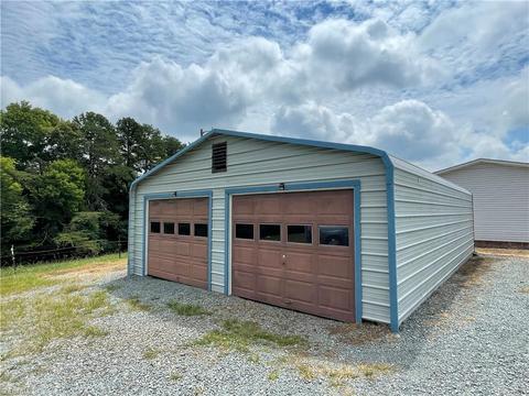 1564 Wall Loop Rd, Walnut Cove, NC 27052 photo 23
