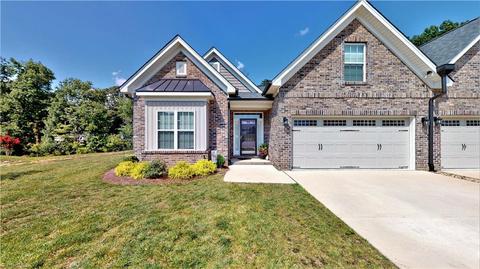 172 Windmill Trl, High Point, NC 27265 photo 2
