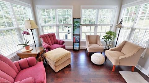 172 Windmill Trl, High Point, NC 27265 photo 4