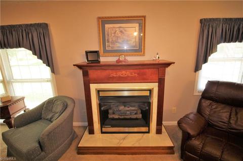 707 Summit Rd, High Point, NC 27265 photo 6
