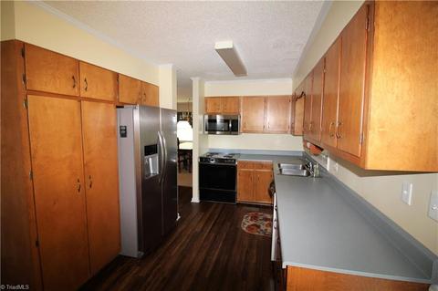 707 Summit Rd, High Point, NC 27265 photo 13