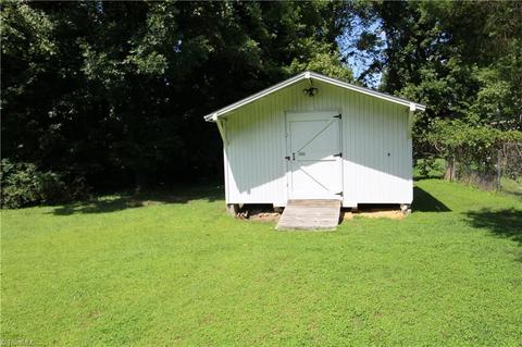707 Summit Rd, High Point, NC 27265 photo 25