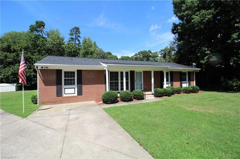 707 Summit Rd, High Point, NC 27265 photo 1