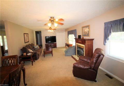 707 Summit Rd, High Point, NC 27265 photo 8