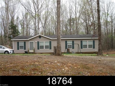5387 Parinna Dr, Trinity, NC 27370 photo 1