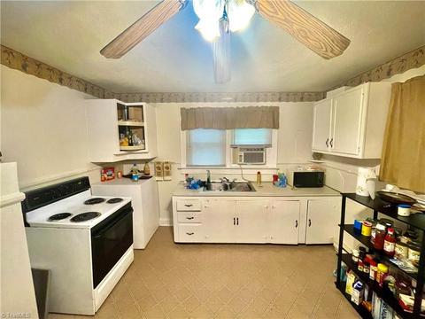 1103 Pershing St, High Point, NC 27260 photo 7
