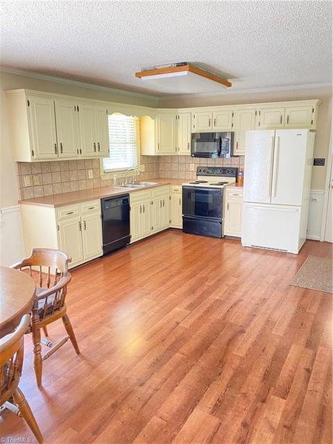 806 Wall St, Archdale, NC 27263 photo 6